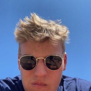 Meet your Posher, Tyler